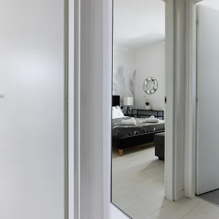 Dimora Santa Chiara 아파트 *